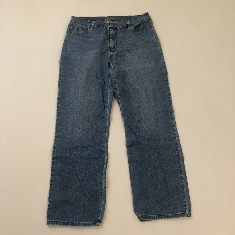 Lee Jeans Women's Blue Relaxed Fit Denim Pants Reg Fit Size 14 Medium (34x30)